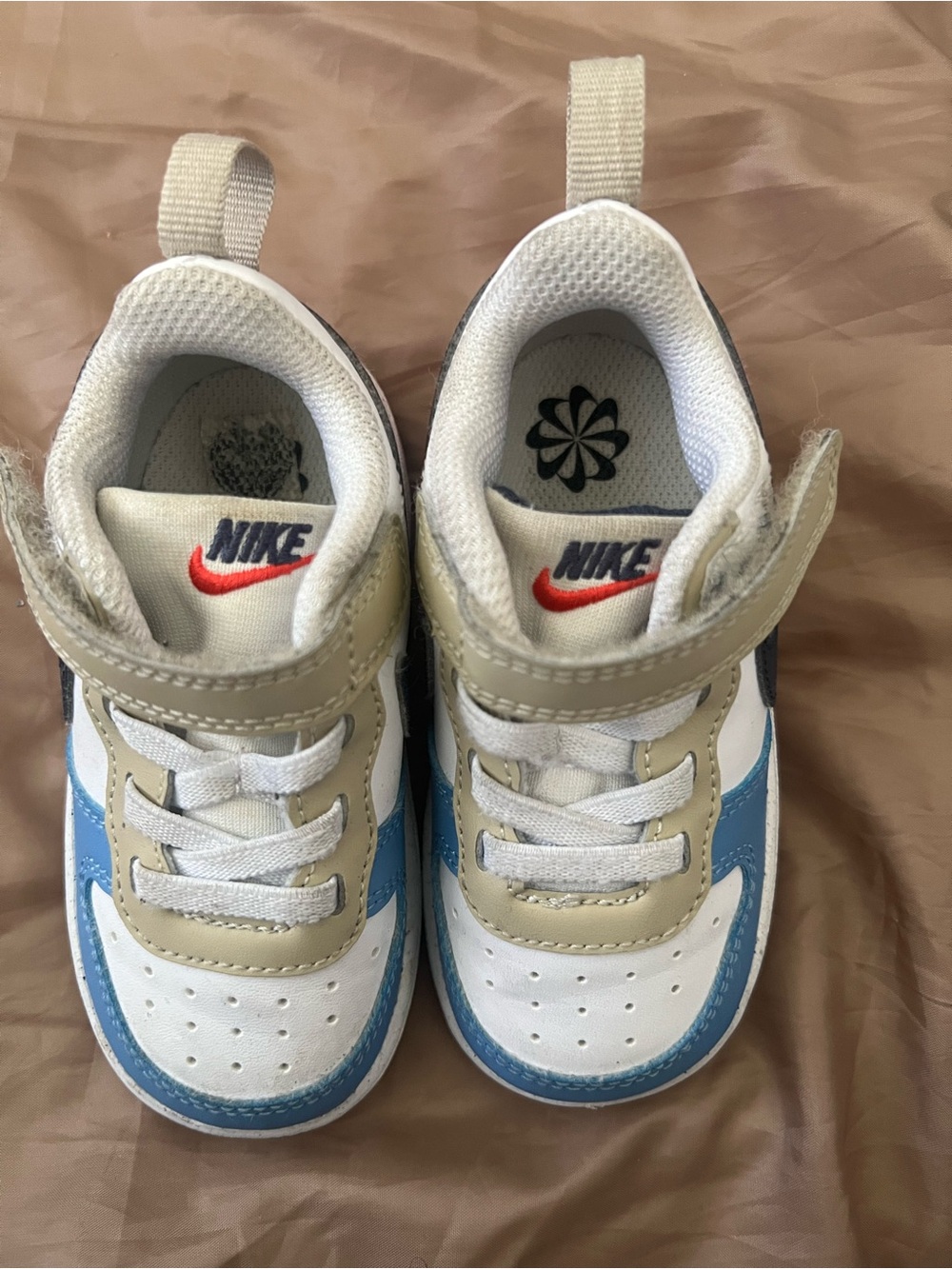 Nike Kids White, Light Blue & Tan Low-Top Sneakers